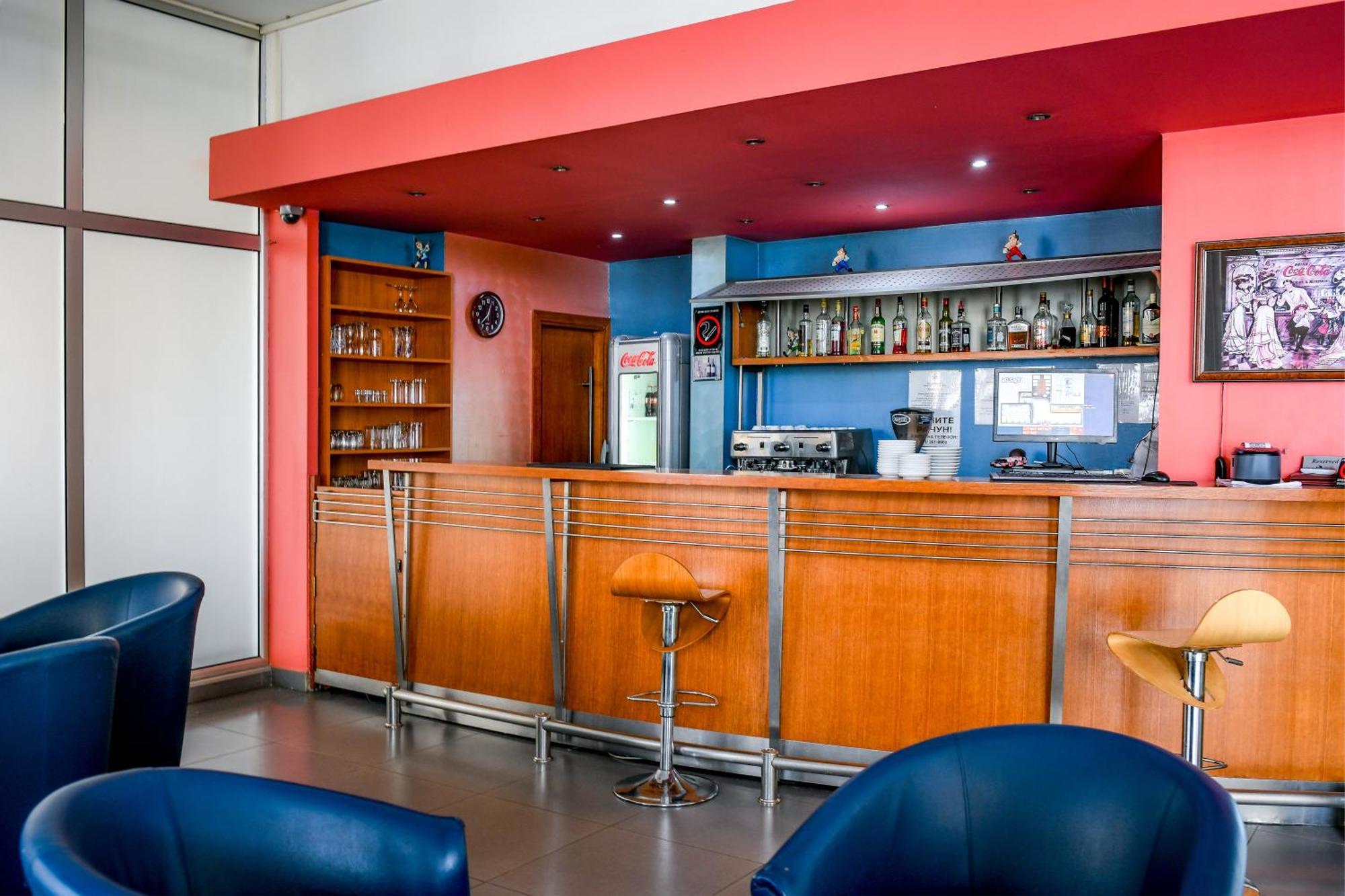 Bačka Palanka Hotel Fontana מראה חיצוני תמונה